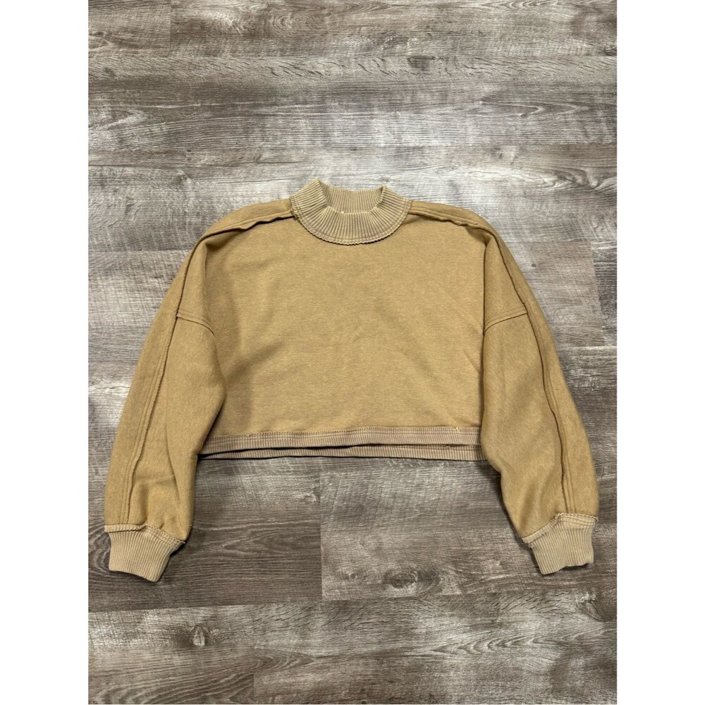 Gilded Intent Cropped Pullover Size Medium